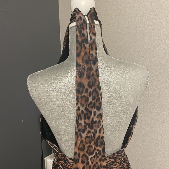 MAC DUGGAL NWT Halter Neck Gown Size 6 Cheetahlicious - Picture 9 of 12